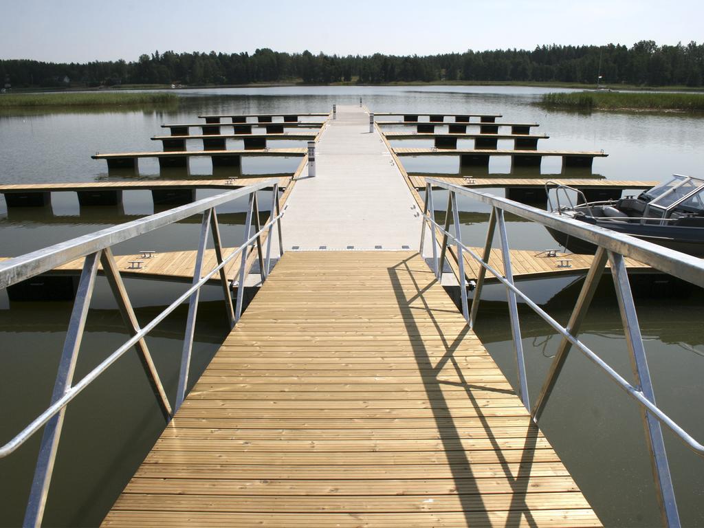 Langvik Congress Wellness Hotel Kirkkonummi Exterior photo