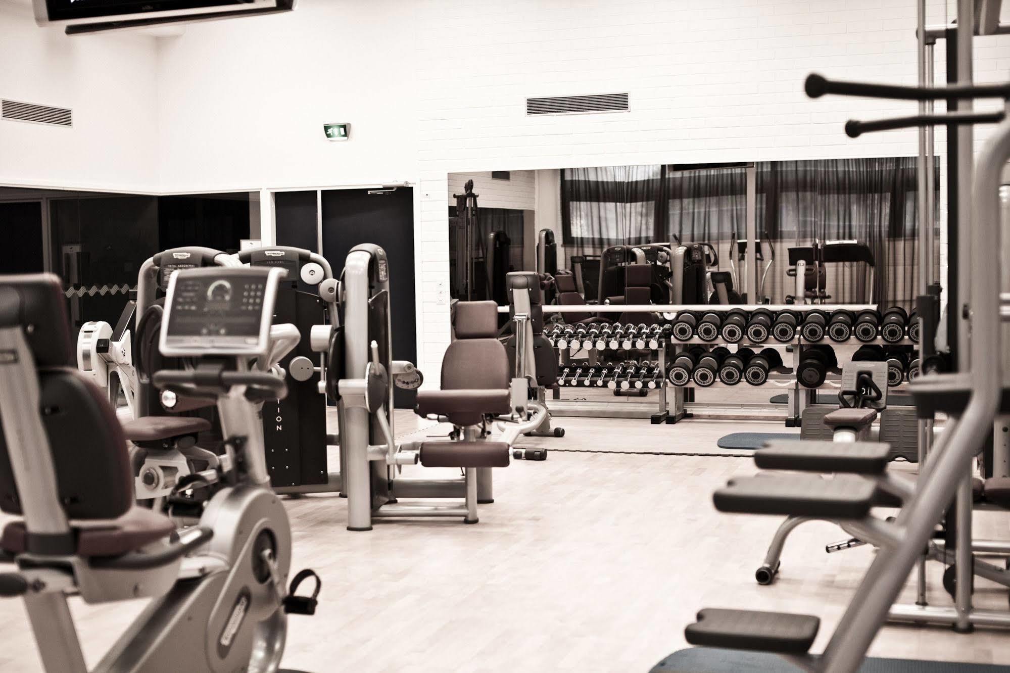 Langvik Congress Wellness Hotel Kirkkonummi Exterior photo
